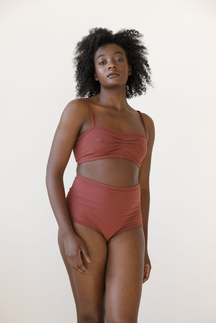 HIGH-RISE UNDIES, russet