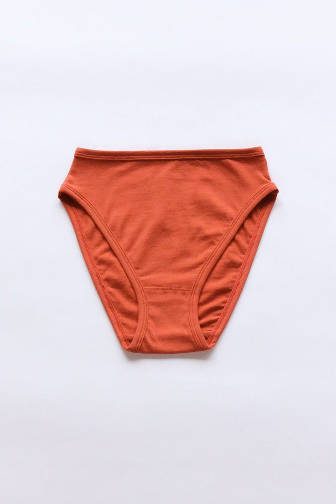 MISHA UNDIES, cadmium