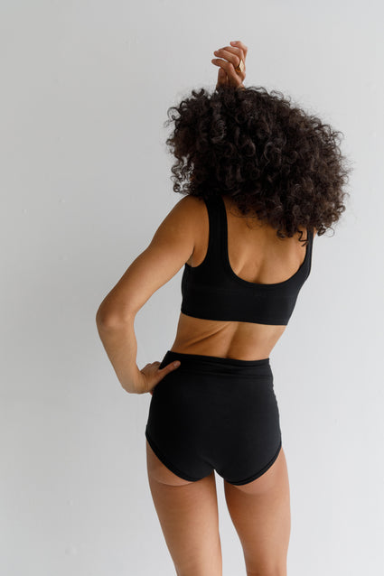 HIGH-RISE UNDIES, black